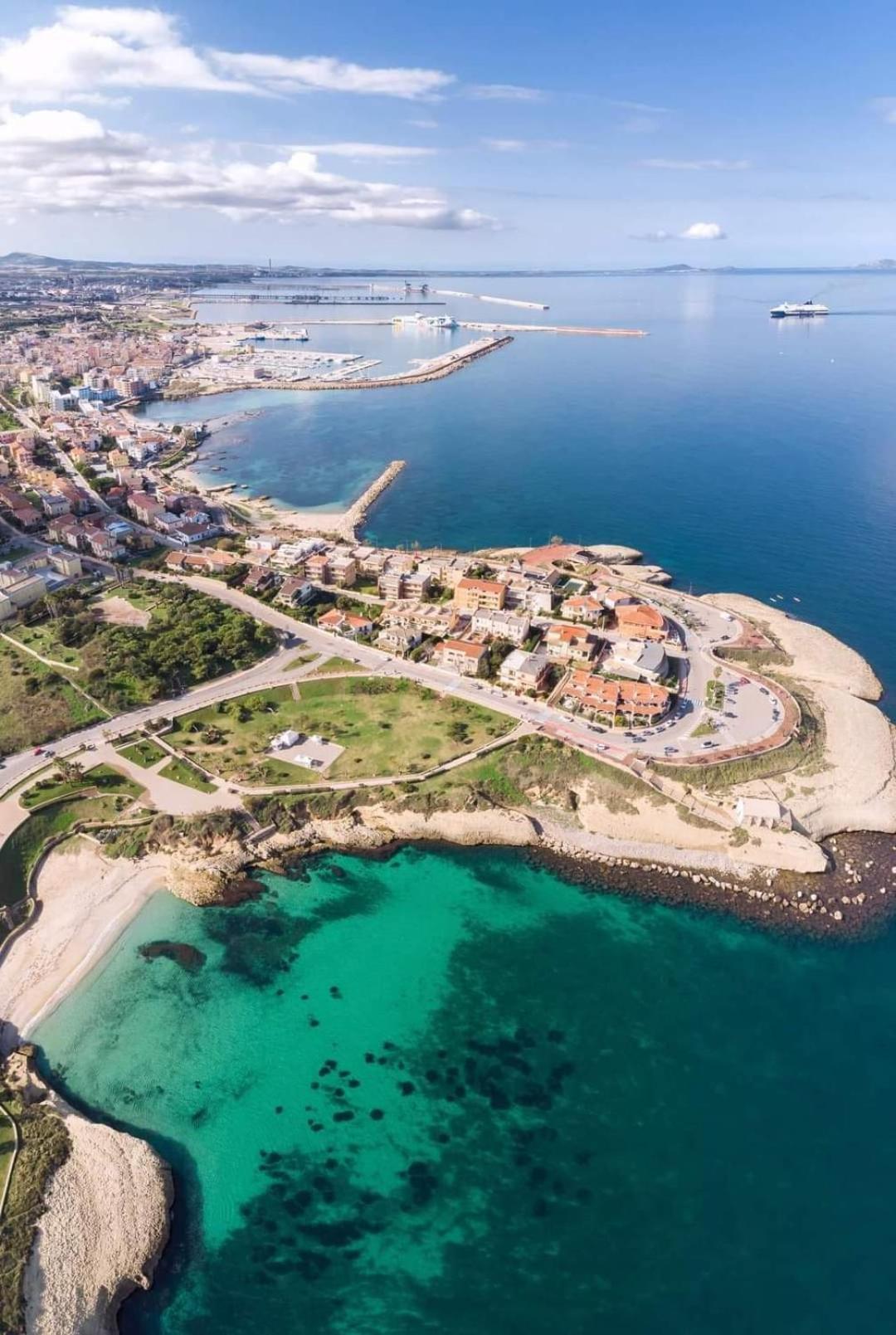 La Fiorita Di Amelie Villa Porto Torres Exterior photo